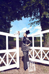 组图：林心如巴黎拍摄杂志大片 高贵雍容