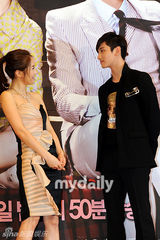 组图：《天堂牧场》发布 沈昌珉李妍熙助阵出席