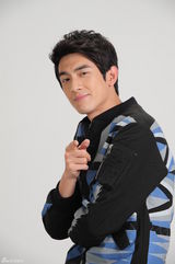 组图：林更新开通粉丝群联盟庆生