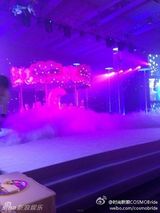 组图：孙茜婚礼内场 灯火缭绕唯美烂漫