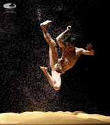 组图：云门舞集《流浪者之歌》黄金之舞感动全场