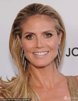 组图：奥斯卡艾滋基金派对海蒂-克鲁姆真空爆乳