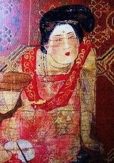 组图：女孩模仿唐朝仕女妆网络爆红