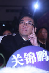 高清图：关锦鹏杨子打造《追裘完美》 黄圣依任绿叶