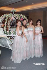 组图：孟瑶大婚王晶等捧场 豪花千万打造殿堂级婚宴