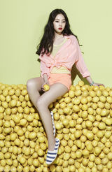 高清组图：WonderGirls昭熙尽展夏日小清新