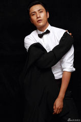 高清图：陈坤袁泉另类海报 演绎大老婆小丈夫主题