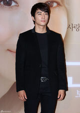 高清图：《人鬼情未了》记者会 宋承宪松岛出席