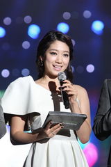 高清组图：Super Junior与f(x)IU等出席音乐颁奖礼